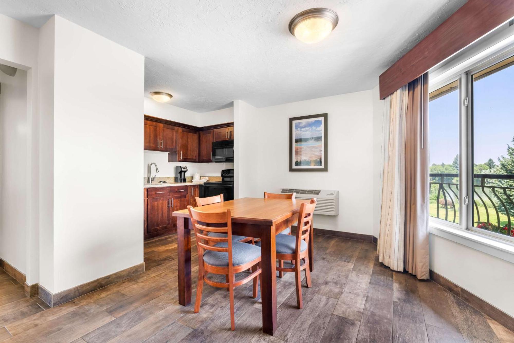Hotel Western Driftwood 3*